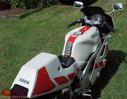 Neil Espie's standard FZR400RSP, top view