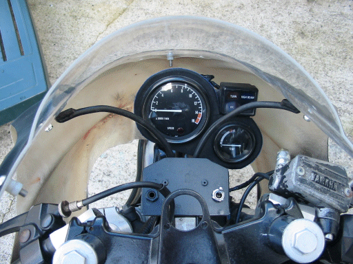 Mike Elliot's 1WG with R1 fairing fitted
